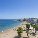 Luxury Pearl, Steps To The Beach